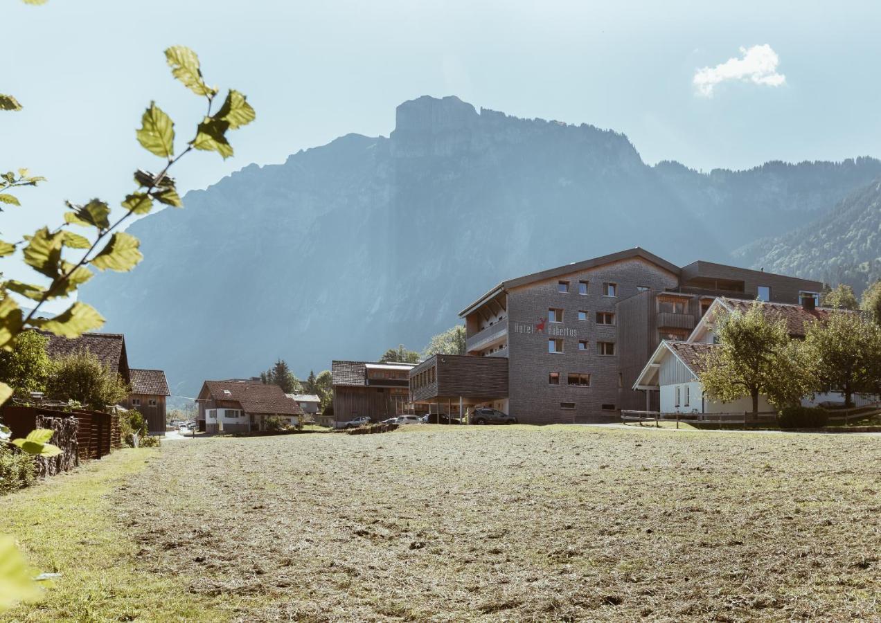 Hotel Hubertus Mellau Gmbh Экстерьер фото