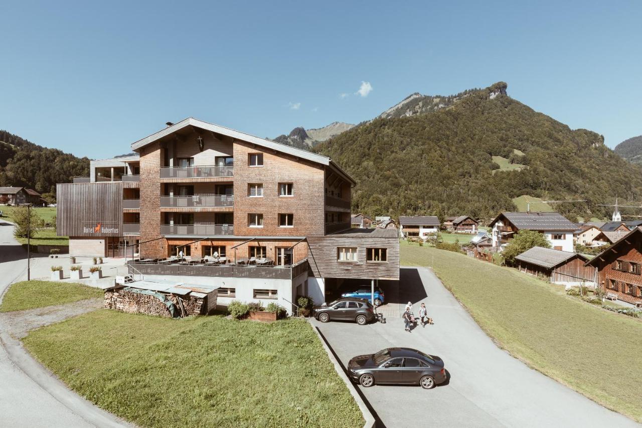 Hotel Hubertus Mellau Gmbh Экстерьер фото